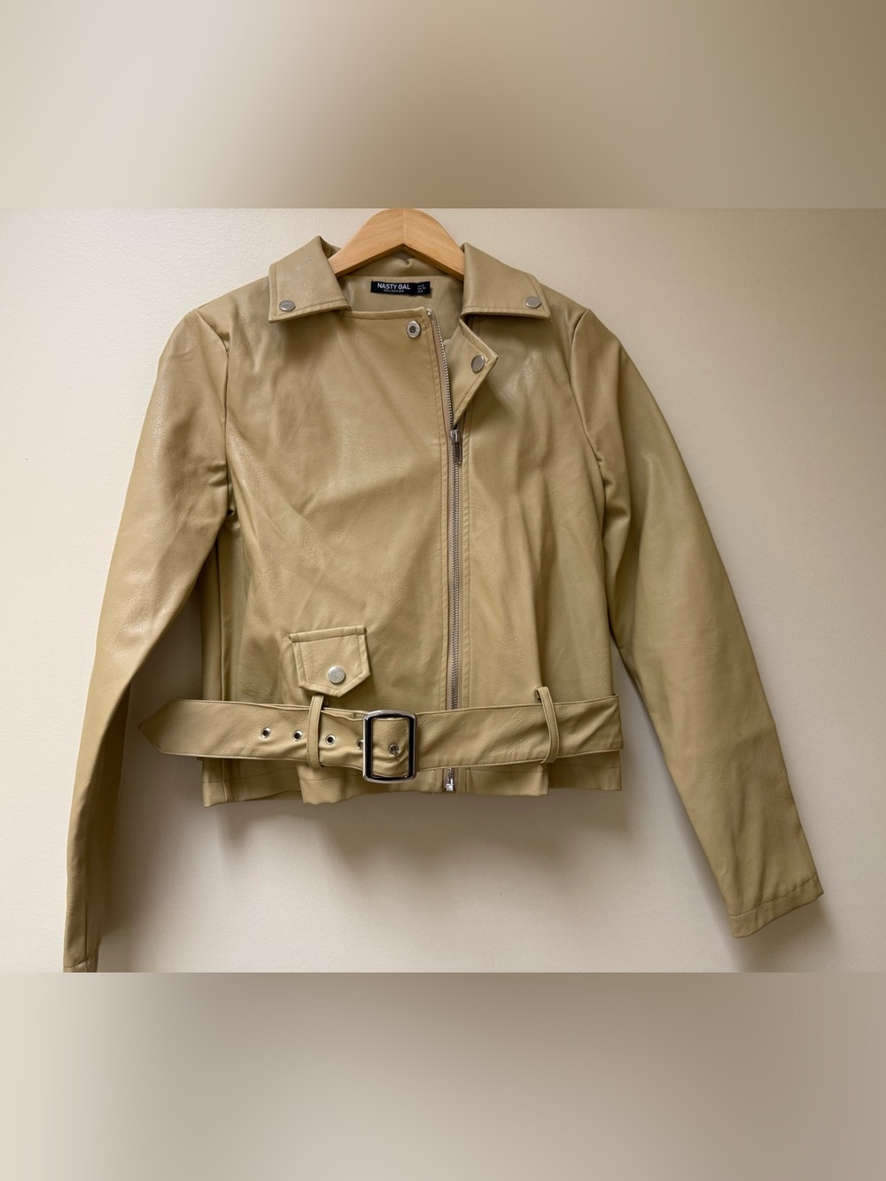 Nasty Gal Cropped Moto Jacket in Tan🌻